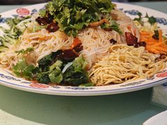 -鱼窝棚柴火铁锅炖(富山屯店)