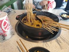 小郡肝串串-钢管厂歆瑞源油卤串串香(春熙路太古里店)