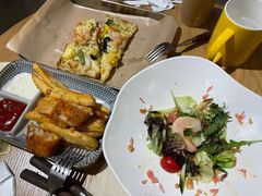 鲜柚芒果沙拉佐冰花酸梅酱-HELLO 27 意面·沙拉·帕尼尼