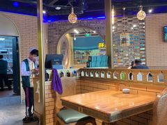 大堂-胖老汉椒麻鸡清真新疆菜(西御街店)