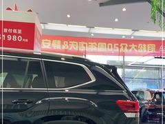 -上汽大众4S店(上海冠松店)