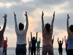 -兴亚瑜伽20年老馆