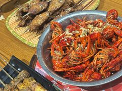 -琥珀老六龙虾(四里河店)