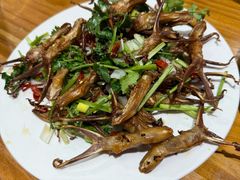 -超越海鲜屋(飞龙物业店)