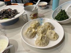 -乡村馕坑肉·烧烤·新疆菜·本地人更爱吃(阿勒泰首店)