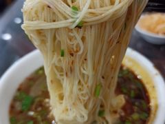 -牛一嘴·兰州牛肉面·大盘鸡(财富中心店)