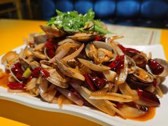 -三个大叔烤羊肉串·炭炉砂锅菜(西三旗店)