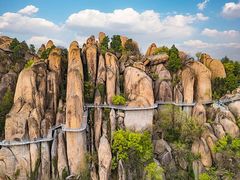 -嵖岈山风景区