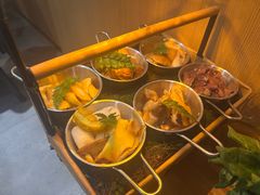 -一朵菌·野生菌探索家火锅(南亚店)