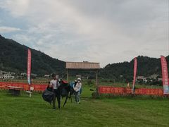 -趣飞飞黑麋峰国际滑翔伞基地