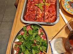 -洱火云南酸菜牛肉火锅(石景山当代商城店)