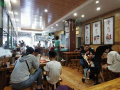大堂-清真高老大牛排胡辣汤(嵩山路总店)