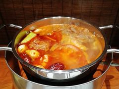 -独食火锅·半米屋台(直营总店)