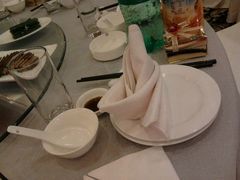 婚宴的碗筷-山明水秀大饭店