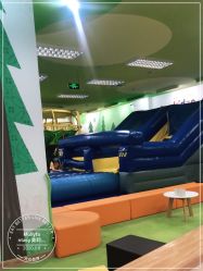 -莫莉幻想儿童乐园(武汉金银潭永旺店)