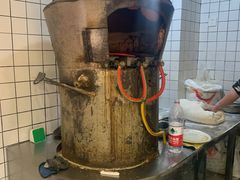 -三兄弟高炉烧饼