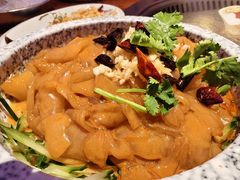 -山河屯铁锅炖(哈西站店)