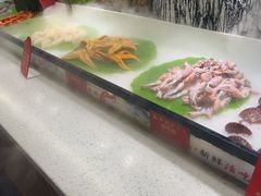 -四囍码头海鲜烧烤自助火锅(外滩南京东路悦荟广场店)