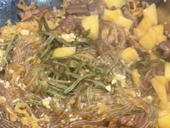 东北铁锅炖-70後铁锅炖(坡博总店)