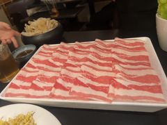 -鲜入唯煮·港式海鲜牛肉火锅(金宝街店)