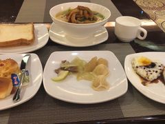 -荣誉国际酒店-海鲜自助餐厅(迎宾大道店)