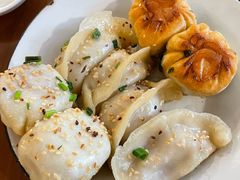 -舒蔡记生煎菜饭(云南中路店)