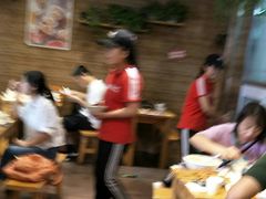 大堂-管氏翅吧(护国寺店)