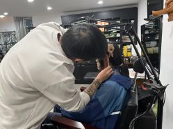 点击看大图 -龙之吻专业刺青·手工耳洞·纹身去色