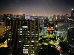 -上海漕河泾万丽酒店