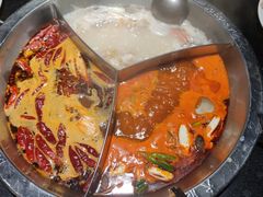 -大龙燚火锅(五一广场店)