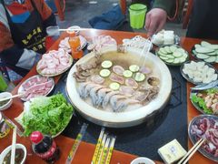-老姐石板烧烤+铜炭火锅(总店)