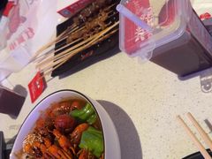 -红盔侠小龙虾(海宁银泰店)