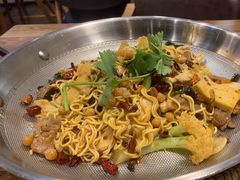 -川锅哎哟·麻辣香锅(国大城市广场店)