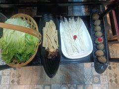 -0048鲜活香辣虾·火锅(铜陵路店)
