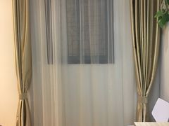 -怡莱酒店(上海大学店)