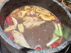 -蘑界·野生菌火锅(深业上城店)