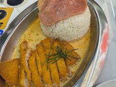 白咖喱香茅吉利列猪扒饭-樂麗餐室 · 本地茶餐廳(扬名广场店)