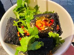 -黑色经典臭豆腐·湖南特产(坡子街店)