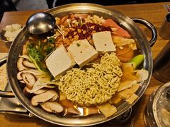 部队火锅-富乐满韩国正宗炸鸡韩国料理(虹泉路店)