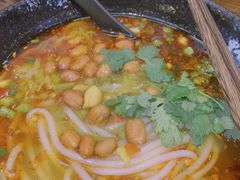 -黑白电视长沙小吃(美林M·LIVE天地东座店)