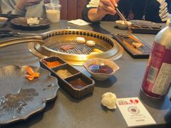 -铭牛烧肉·和牛海鲜自助(高新月牙湖店)