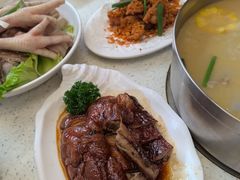 -肥仔文澳门猪骨煲(南京西路店)