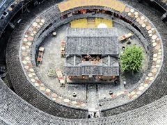 -初溪土楼群