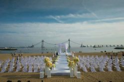 -花轿喜屋婚礼策划