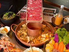 -菌自由丨野生菌火锅特色庭院餐厅(丽江古城店)