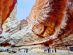 -天山神秘大峡谷