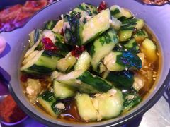 刀拍黄瓜-燥次·烧烤酒场(万象城店)