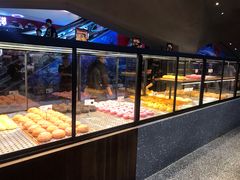 面包甜点陈列柜-LELECHA乐乐茶(上海五角场万达广场店)