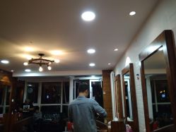 -爱美丽科技美肤中心