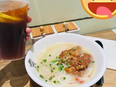 猪软骨米线-凯峰鱼汤米线(金利達店)